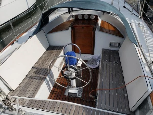 43' Wauquiez Amphitrite for sale